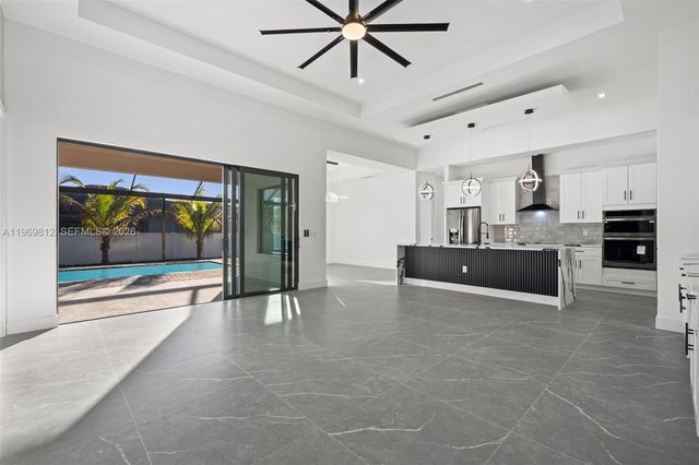 109 SW 37th Place, Cape Coral, FL 33991