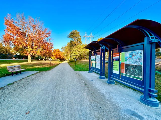 19900 Cottagewood Road, Deephaven, MN 55331