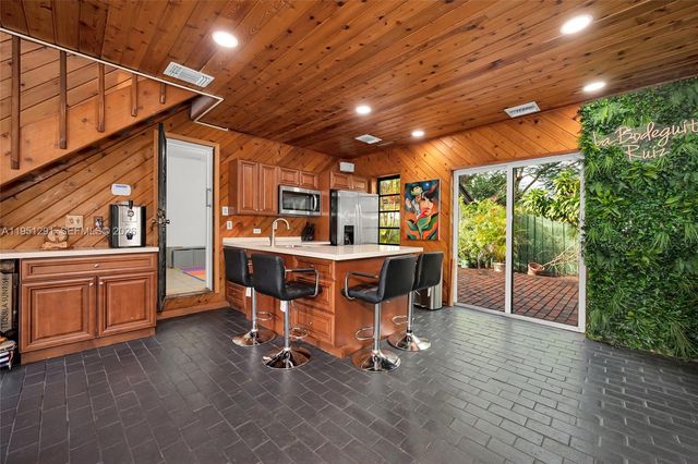 2701 SW 113th Ave, Miami, FL 33165