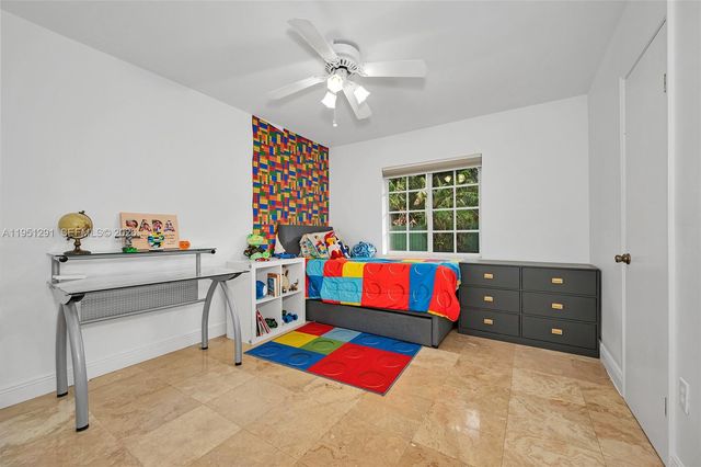 2701 SW 113th Ave, Miami, FL 33165