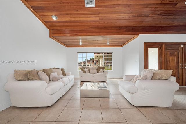 2701 SW 113th Ave, Miami, FL 33165