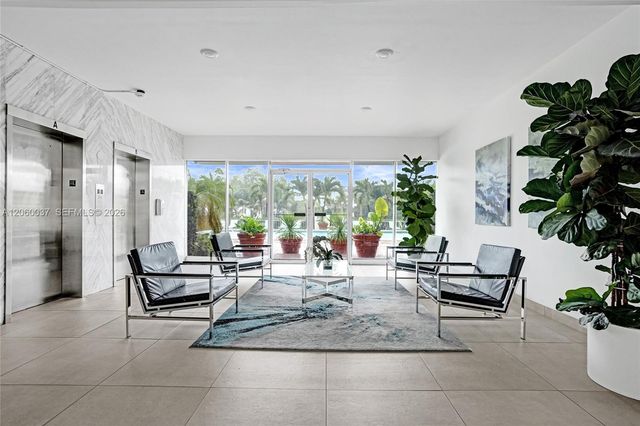 401 Golden Isles Drive 302, Hallandale Beach, FL 33009