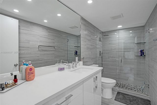 401 Golden Isles Drive 302, Hallandale Beach, FL 33009