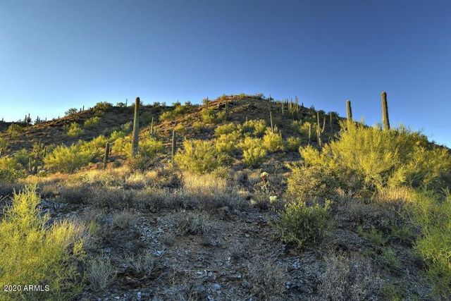 39347 N OLD STAGE Road, Cave Creek, AZ 85331