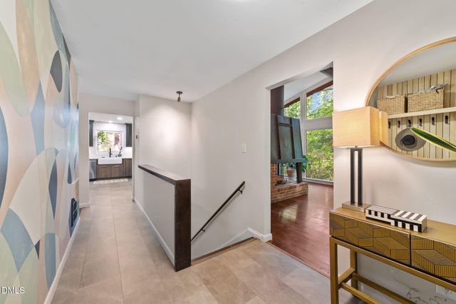 105 Barcliff Terrace, Cary, NC 27518