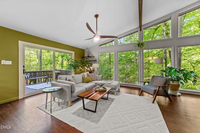 105 Barcliff Terrace, Cary, NC 27518