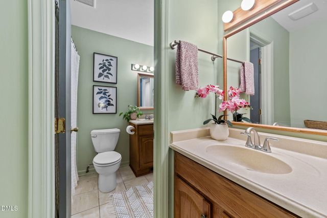 105 Barcliff Terrace, Cary, NC 27518