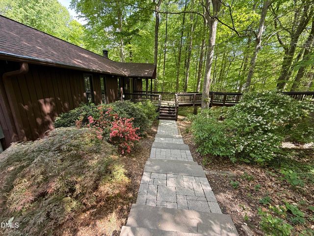 105 Barcliff Terrace, Cary, NC 27518