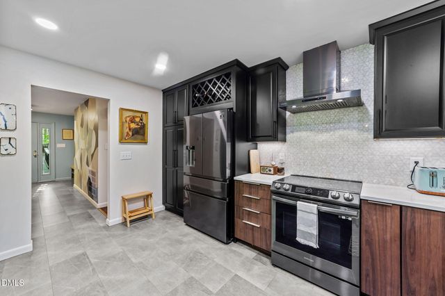 105 Barcliff Terrace, Cary, NC 27518