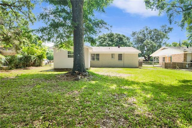 754 Kasserine Pass, Mobile, AL 36609