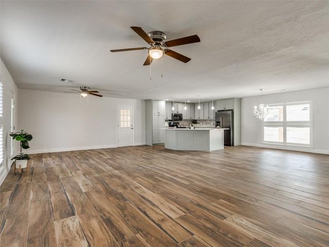 20699 Hensel Street, Harrah, OK 73045