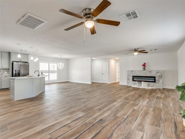 20699 Hensel Street, Harrah, OK 73045