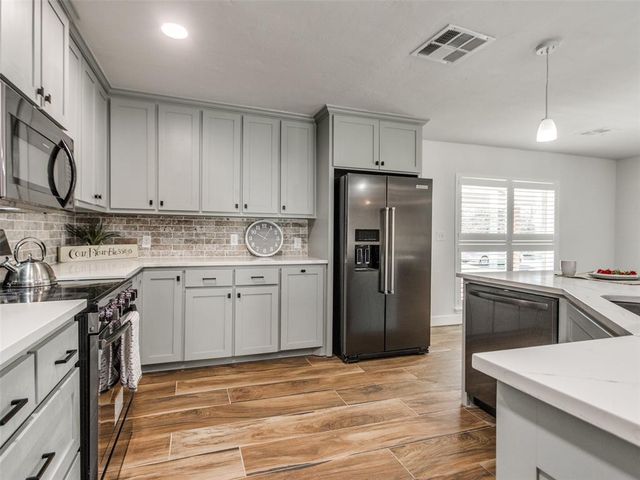 20699 Hensel Street, Harrah, OK 73045