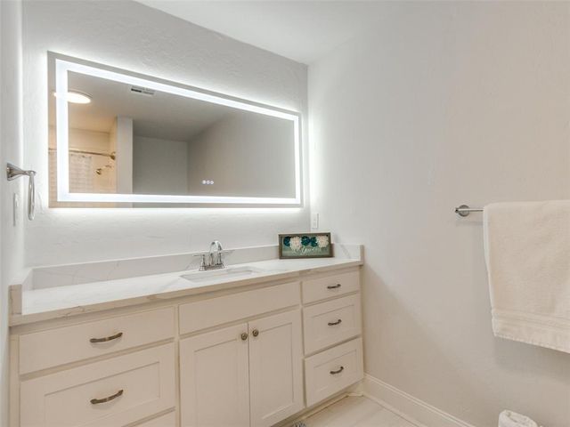 20699 Hensel Street, Harrah, OK 73045