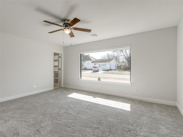 20699 Hensel Street, Harrah, OK 73045