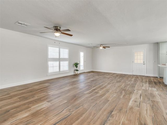 20699 Hensel Street, Harrah, OK 73045