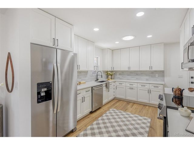 2698 S Niagara St, Denver, CO 80224