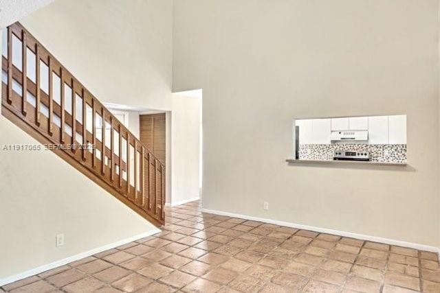 1353 Springside Dr 1363, Weston, FL 33326