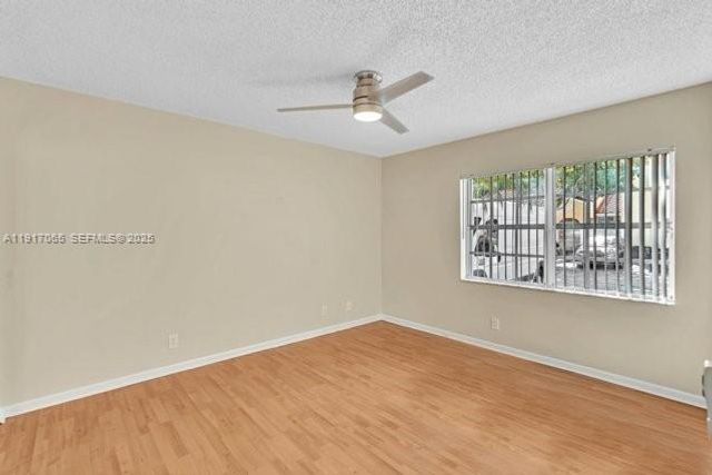 1353 Springside Dr 1363, Weston, FL 33326