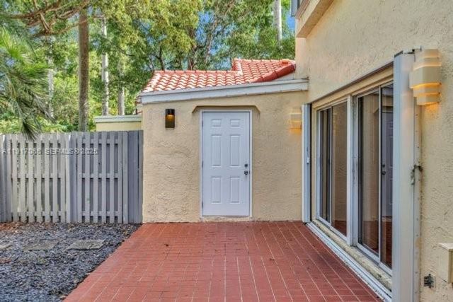 1353 Springside Dr 1363, Weston, FL 33326