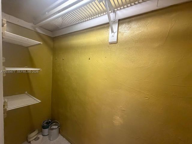 6xxx Dawson Street B, Hollywood, FL 33023