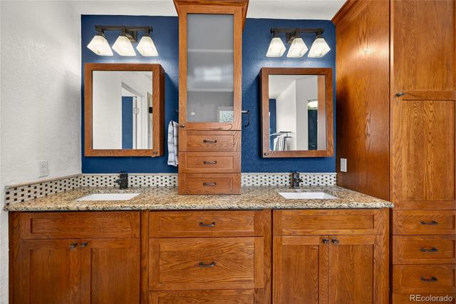 9608 Salem Court, Highlands Ranch, CO 80130