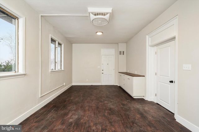 12 PARKSIDE AVE, Trenton, NJ 08618