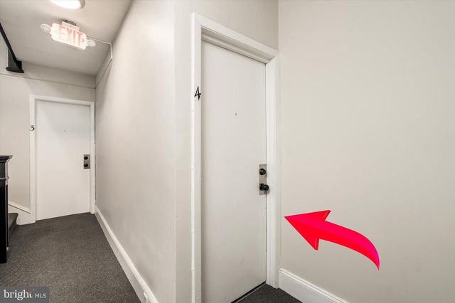 12 PARKSIDE AVE, Trenton, NJ 08618