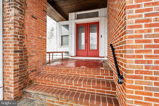 12 PARKSIDE AVE, Trenton, NJ 08618