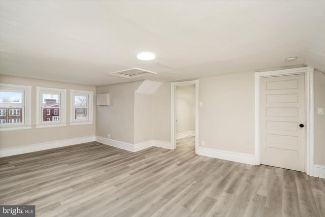 12 PARKSIDE AVE, Trenton, NJ 08618