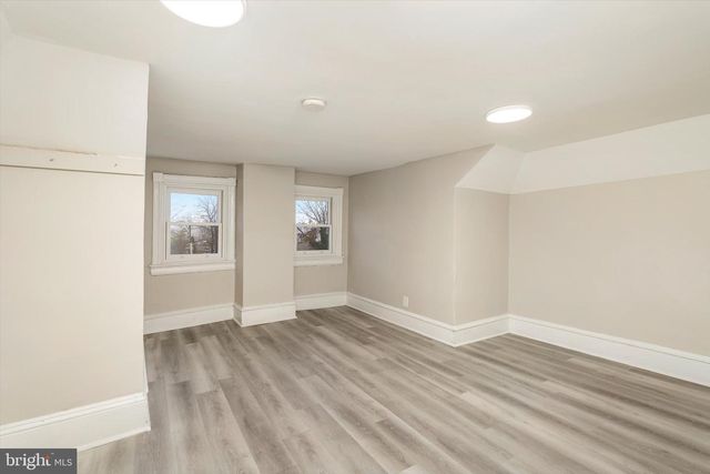 12 PARKSIDE AVE, Trenton, NJ 08618