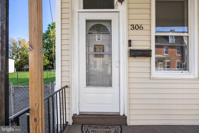 306 JONES AVE, Burlington, NJ 08016