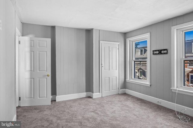306 JONES AVE, Burlington, NJ 08016