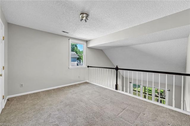 549 Broad Bend CIR, Chesapeake, VA 23320