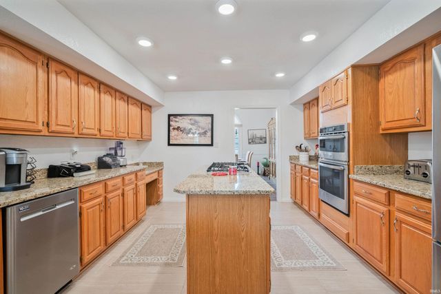 4723 Glen Moor Way, Kokomo, IN 46902