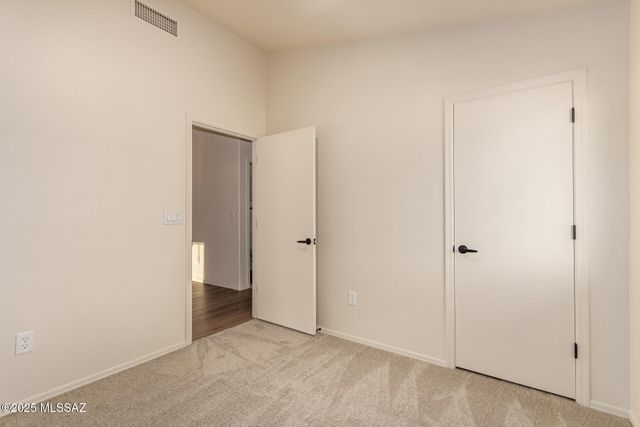 7739 S Lions Spring Way, Tucson, AZ 85747