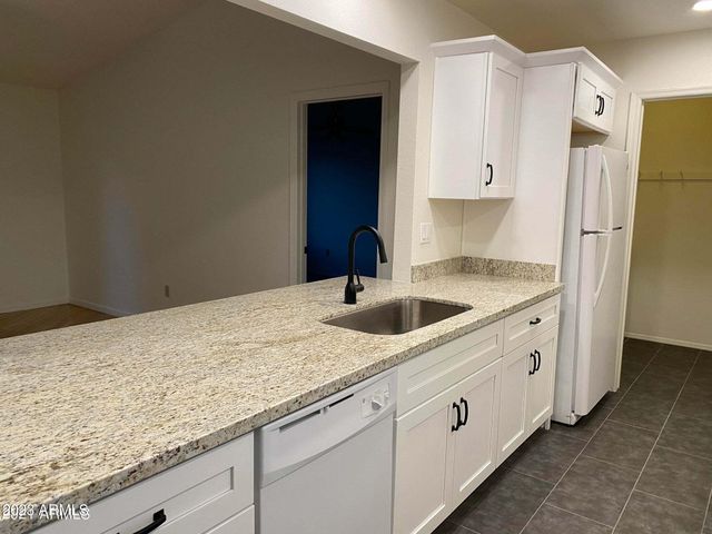 1913 N BULLMOOSE Drive, Chandler, AZ 85224