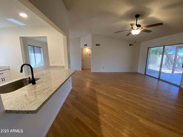 1913 N BULLMOOSE Drive, Chandler, AZ 85224