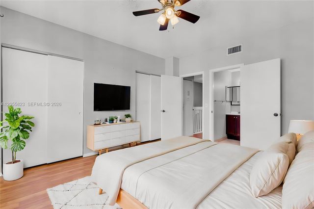 16640 Hemingway Dr 16640, Weston, FL 33326