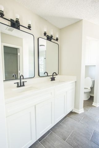 1884 Nottingham Drive, Kaufman, TX 75142