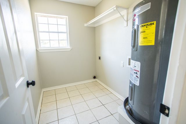 1884 Nottingham Drive, Kaufman, TX 75142