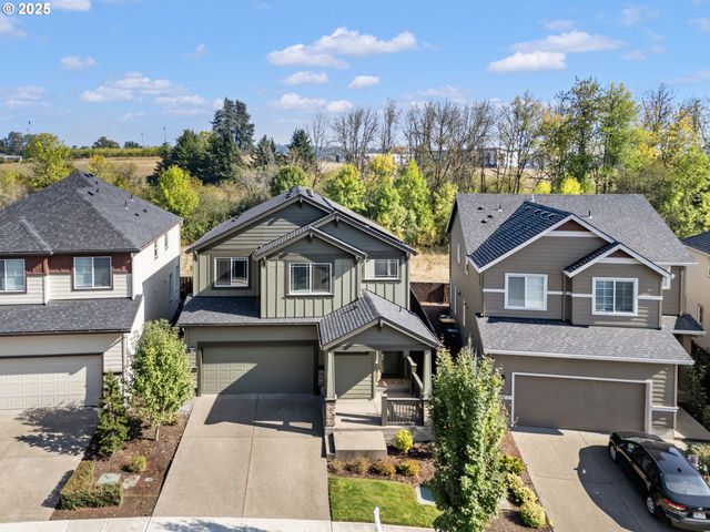 18246 Sw SILVERTIP St, Beaverton, OR 97007