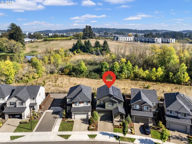 18246 Sw SILVERTIP St, Beaverton, OR 97007