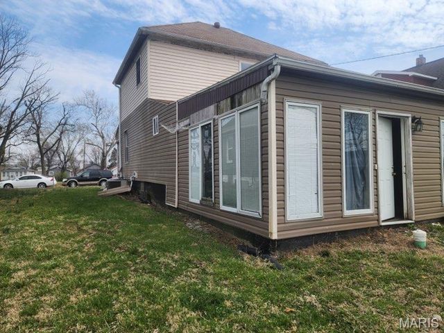2449 Illinois Avenue, Granite City, IL 62040