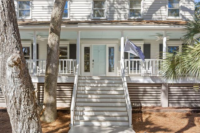 3236 Middle Dam Court, Seabrook Island, SC 29455