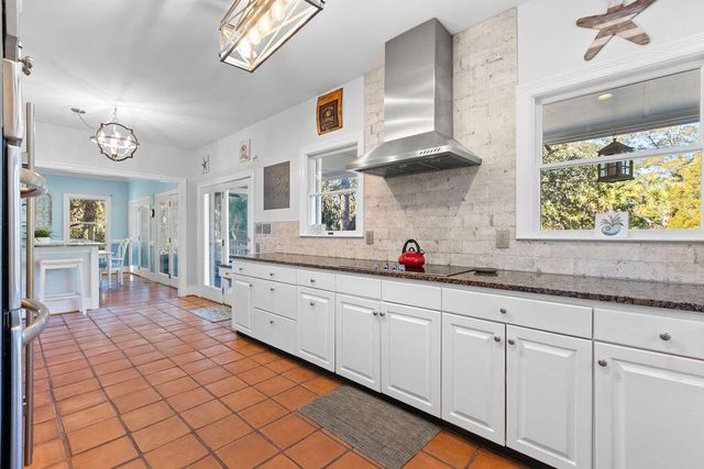 3236 Middle Dam Court, Seabrook Island, SC 29455