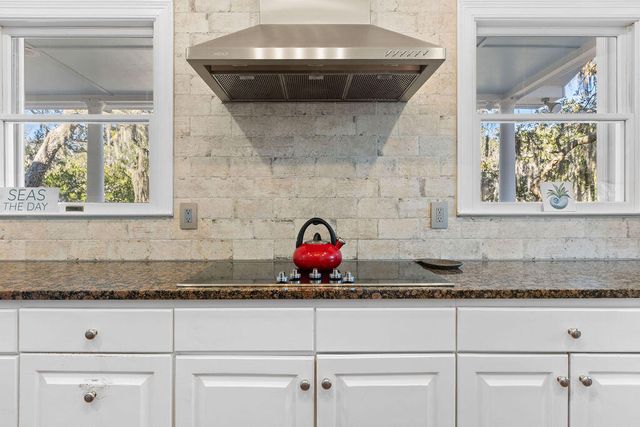 3236 Middle Dam Court, Seabrook Island, SC 29455