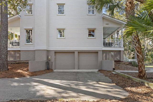 3236 Middle Dam Court, Seabrook Island, SC 29455