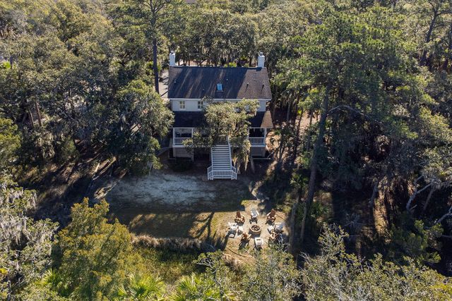 3236 Middle Dam Court, Seabrook Island, SC 29455