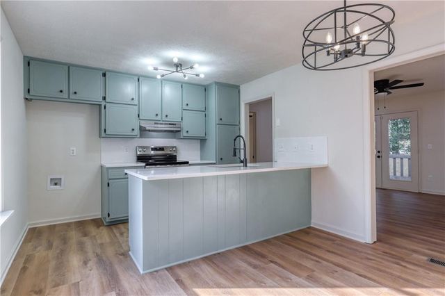 8936 Western Pines Drive, Douglasville, GA 30134